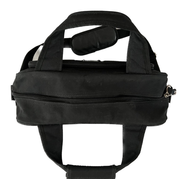 Roots Travel Bag Under Seat w. Roller Strap Shoulder Strap & Top Handles Black - Picture 5 of 7